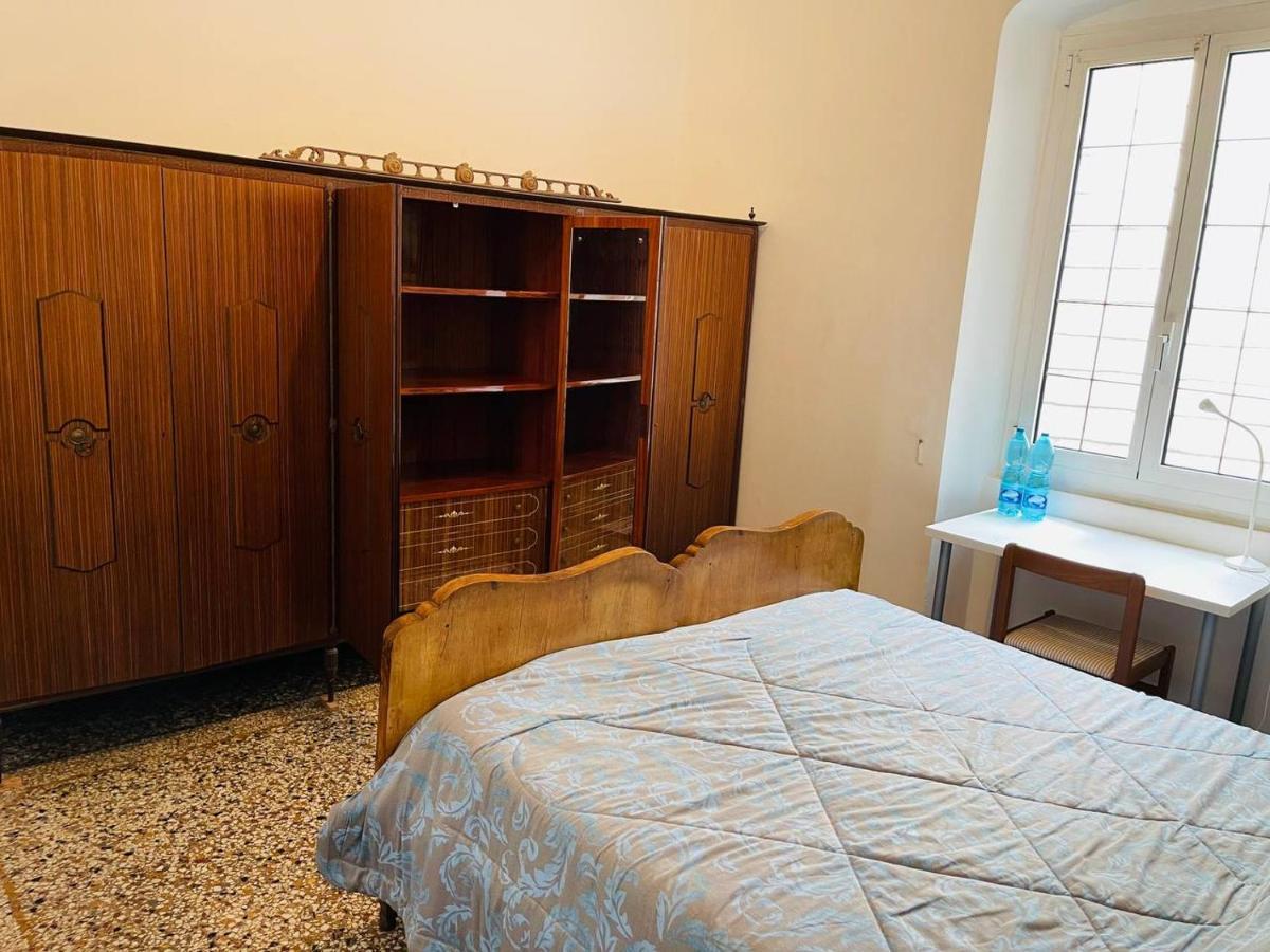 Mh Genova Bed & Breakfast Eksteriør bilde
